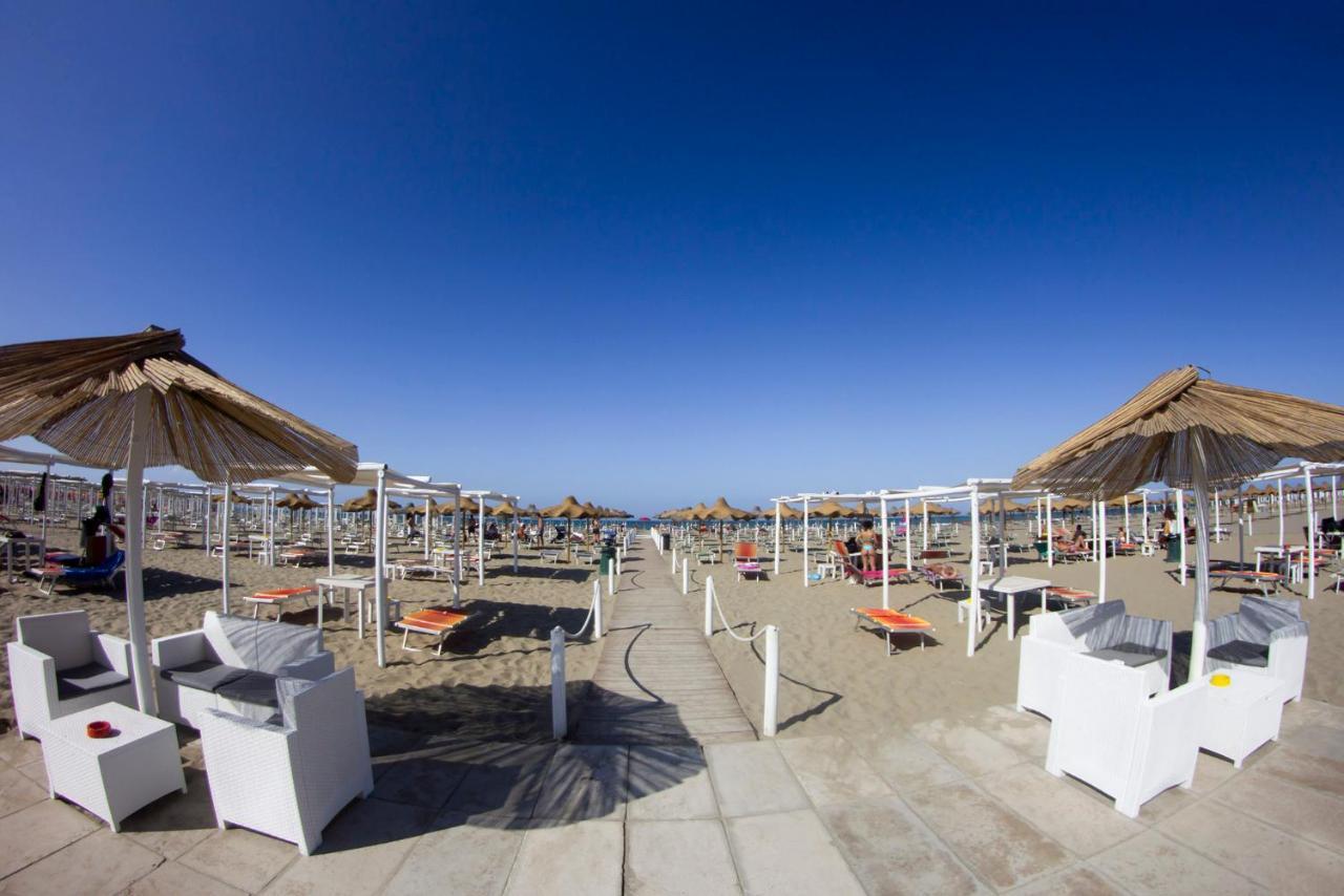 Aurora Beach & Suite Margherita Di Savoia Exterior foto