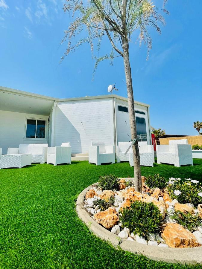 Aurora Beach & Suite Margherita Di Savoia Exterior foto