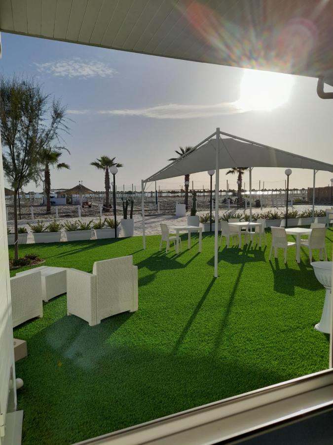 Aurora Beach & Suite Margherita Di Savoia Exterior foto